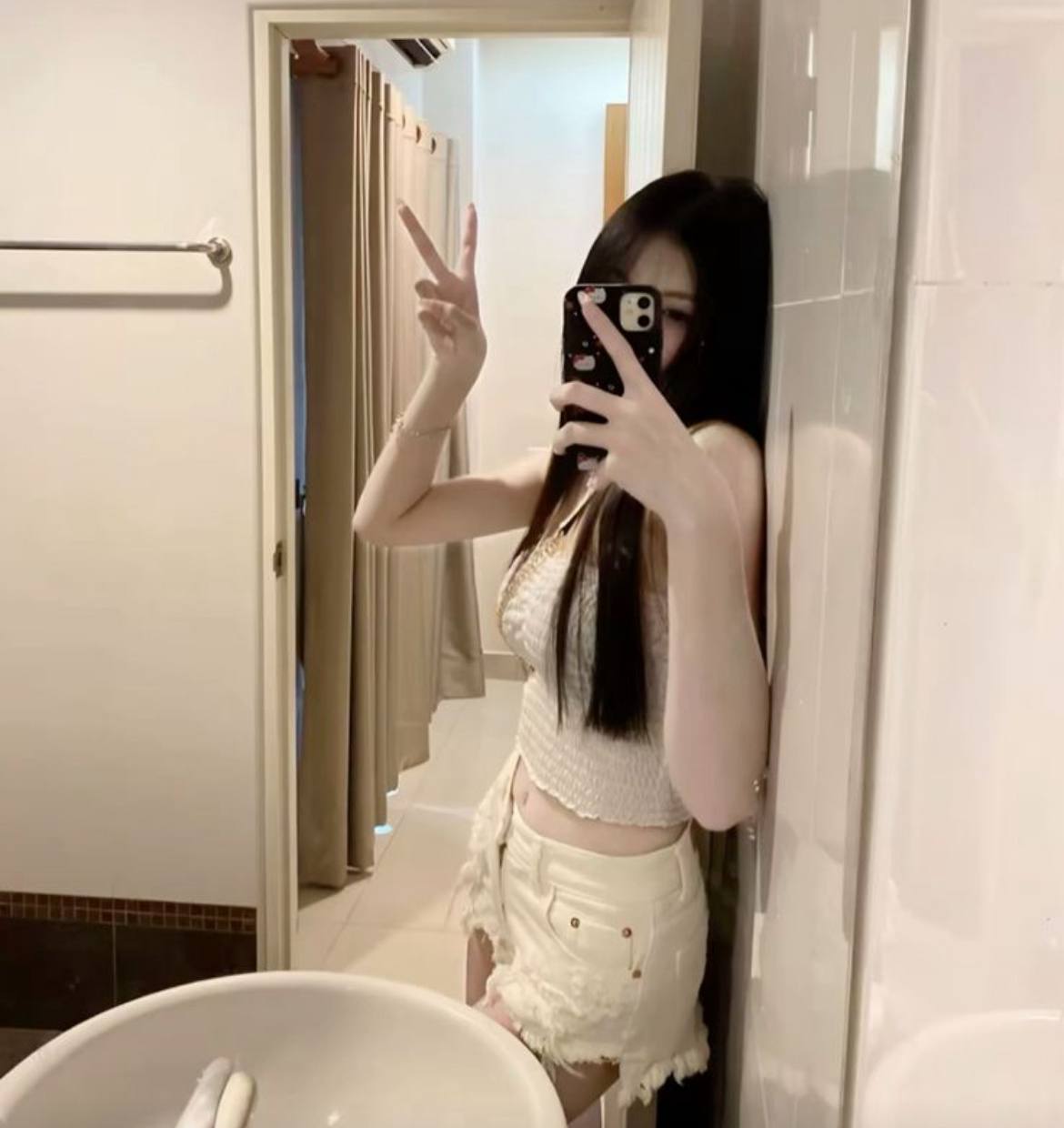 แนน (อายุ 28)